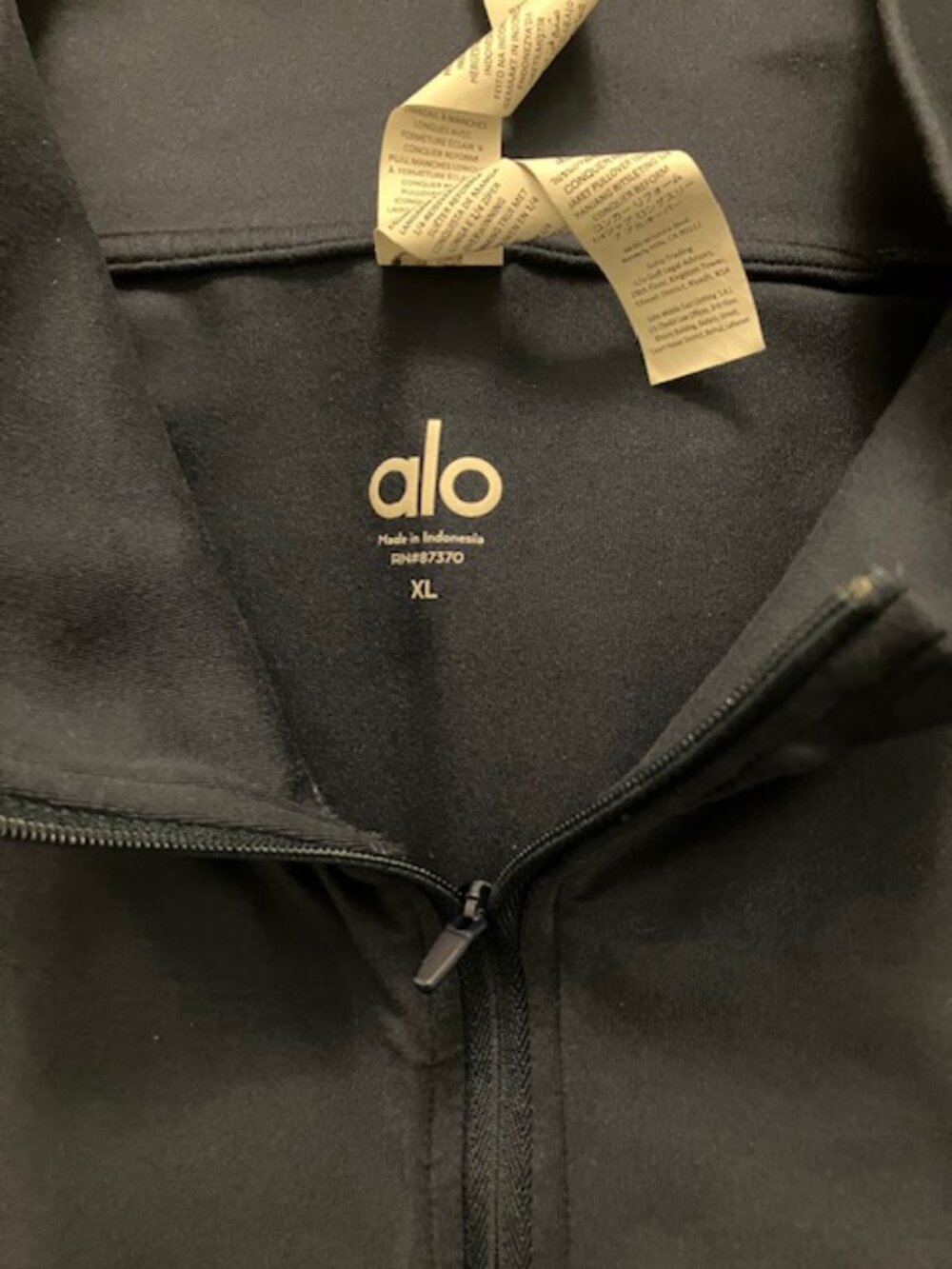 Alo Conquer 1/4 Zip Long Sleeve - Picture 4 of 7